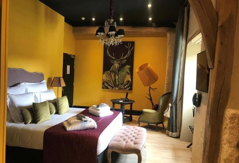 جناح جونيور, Le Prieure De Boulogne