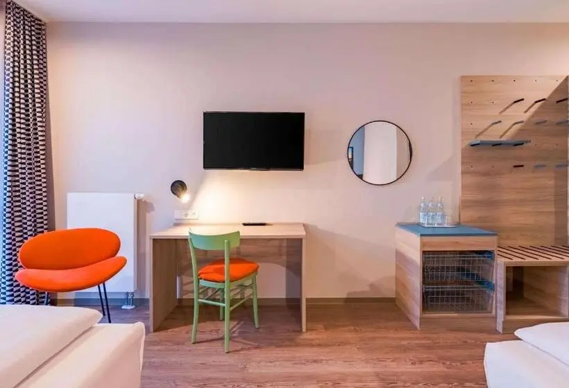 デラックストリプルルーム, Ramada Encore By Wyndham Munich Messe