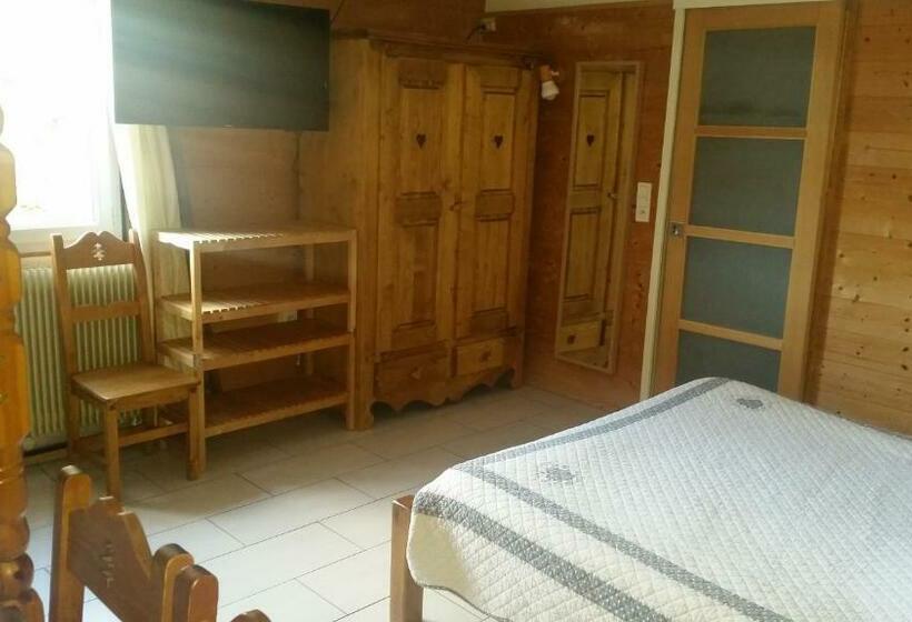 四人标准间, Restaurant Le Yeti