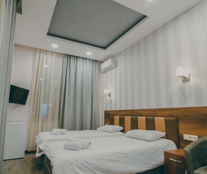 חדר סטנדרט יחיד, Lider Complex