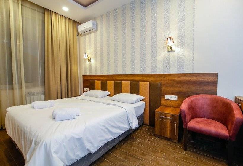 חדר סטנדרט יחיד, Lider Complex