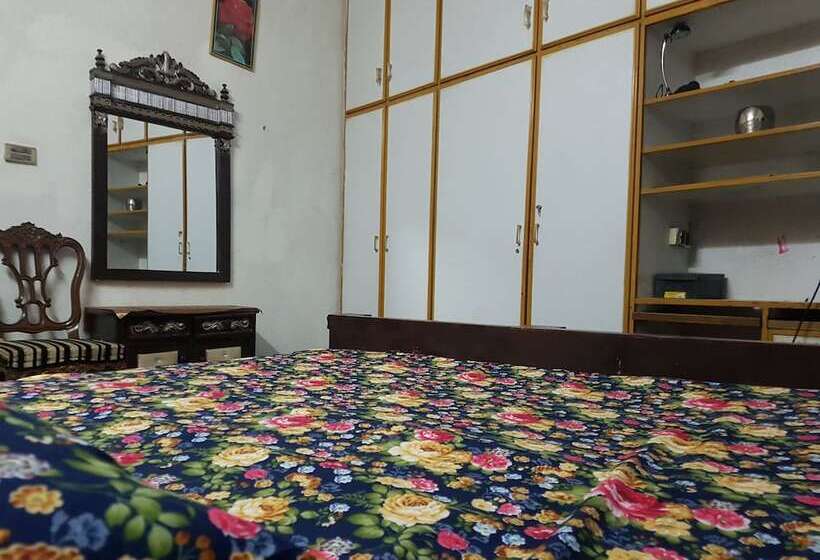 اتاق لوکس, Aimys Villa Guest House