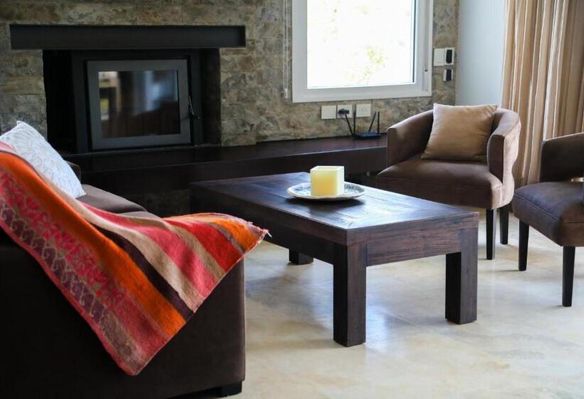 Люкс Вид на Горы, El Carmelo Mountain Lodge