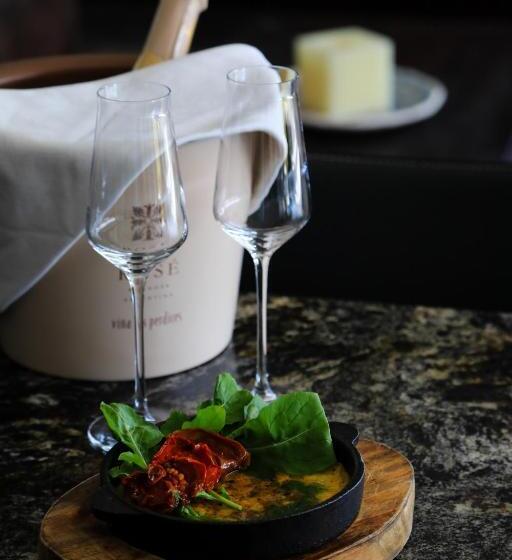 Люкс Вид на Горы, El Carmelo Mountain Lodge