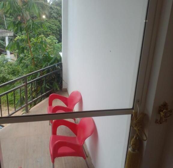 Quarto deluxe, Uptown Ella