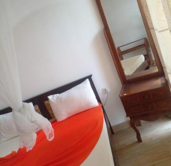 Quarto deluxe, Uptown Ella