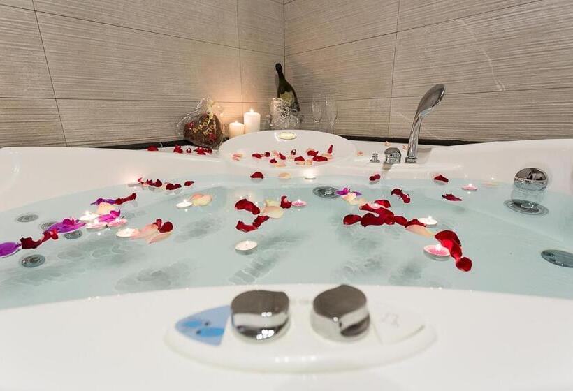 Apartamento Ático 1 Quarto, Hh Hermoso Housing Alessandria