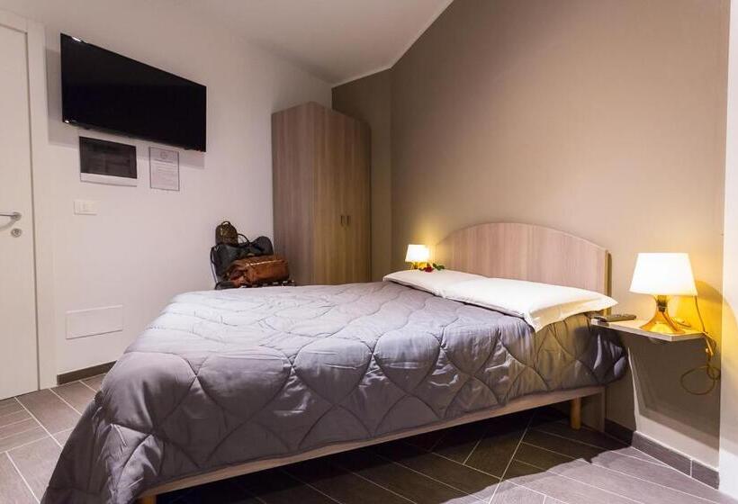 Apartamento Superior 2 Quartos, Hh Hermoso Housing Alessandria