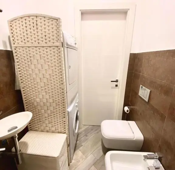 آپارتمان لوکس 1 خوابه, Hh Hermoso Housing Alessandria