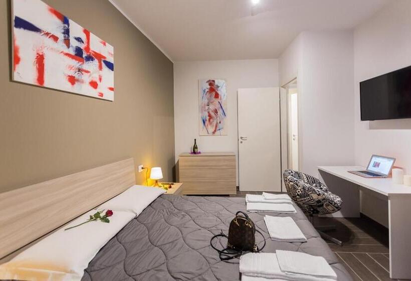 Quarto Familiar Superior, Hh Hermoso Housing Alessandria