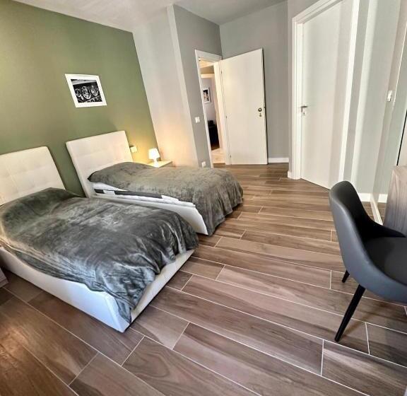 Estúdio Standard, Hh Hermoso Housing Alessandria