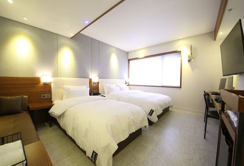 חדר דלוקס, Brooks Hotel Tongyeong