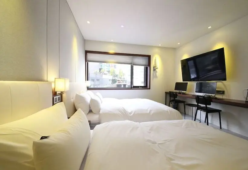 اتاق لوکس, Brooks Hotel Tongyeong