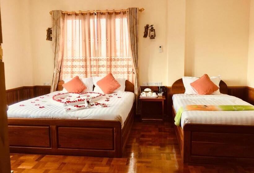 اتاق استاندارد سه نفره, Mother S Home