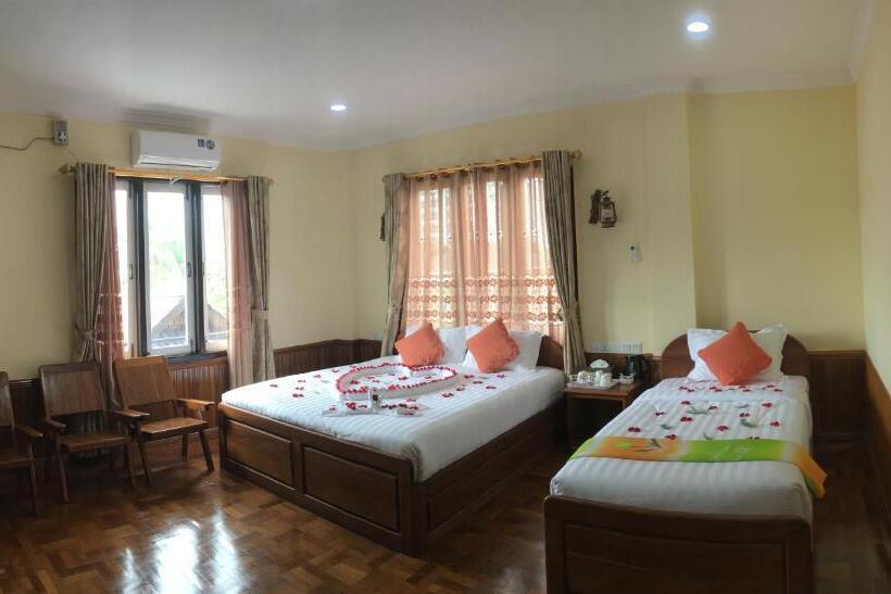 اتاق خانوادگی, Mother S Home