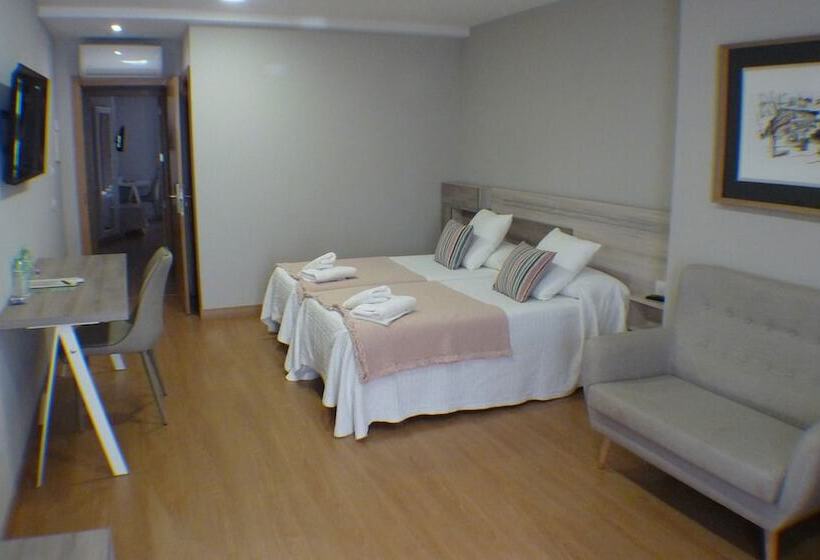 带露台的高档房间, Roquiño