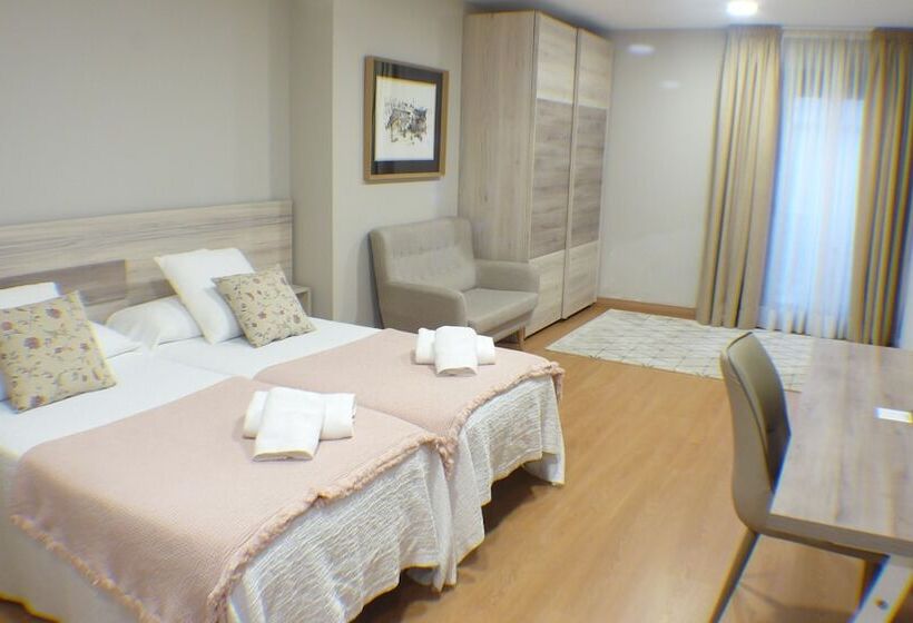 带露台的高档房间, Roquiño