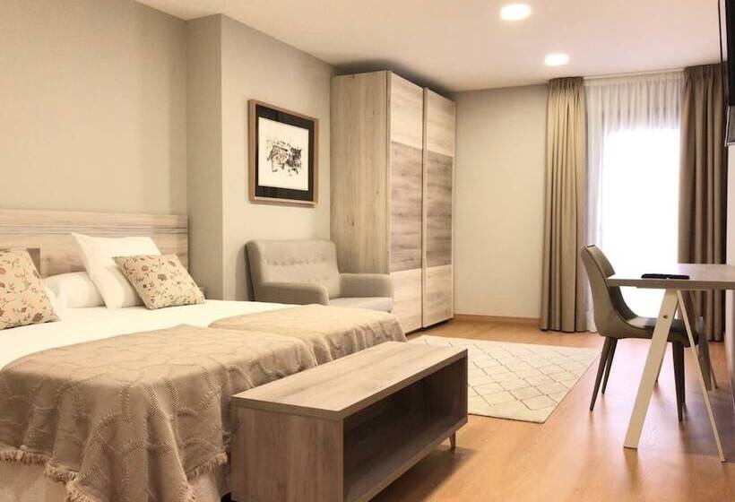 带露台的高档房间, Roquiño