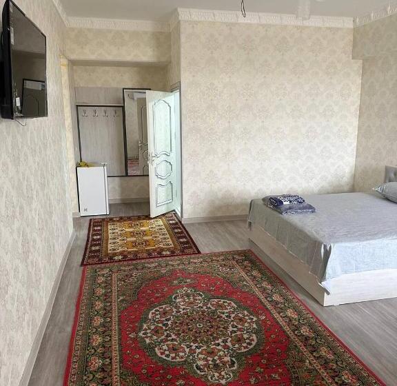 اتاق راحتی سه تخته, Temur