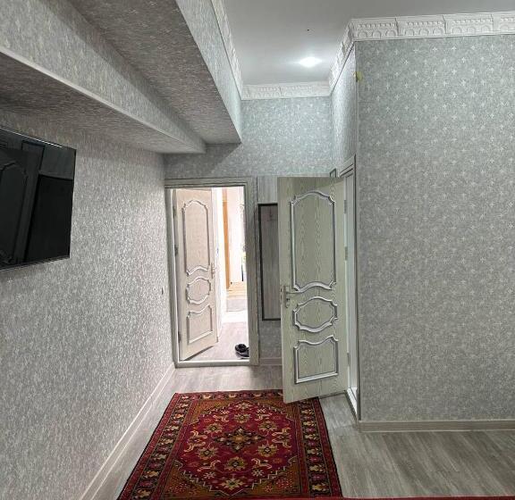 اتاق راحتی سه تخته, Temur