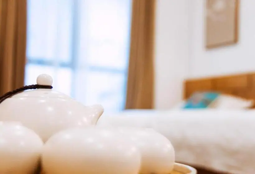 スタンダードトリプルルーム, Zhangjiajie Tingyutang Little Yard