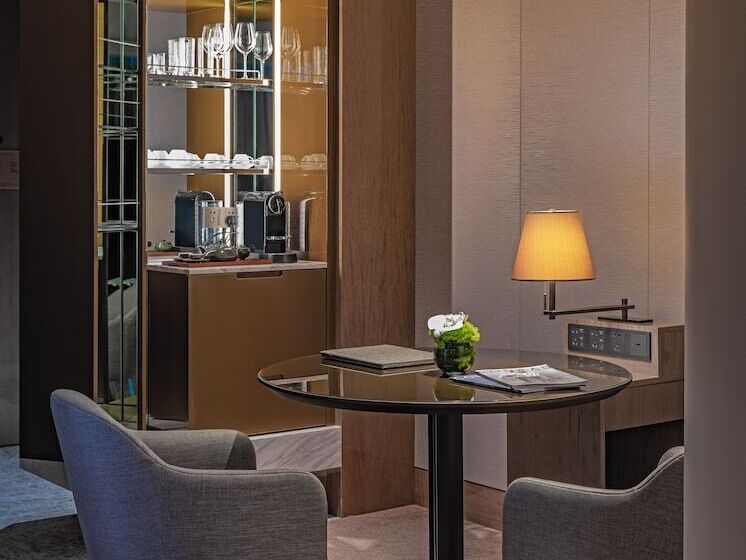 غرفة تنفيذية, Conrad Hangzhou