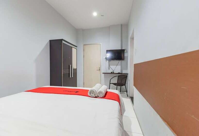 Номер Economy, Reddoorz @ Pelajar Pejuang 3