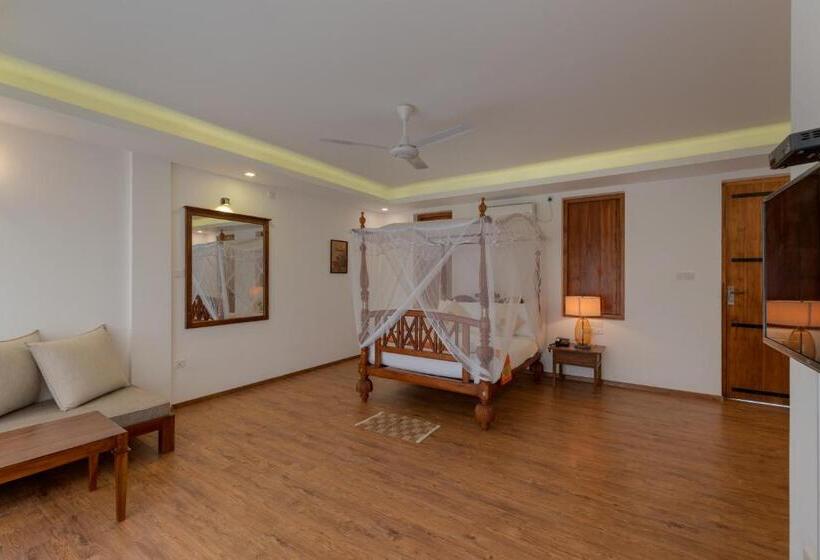 豪华房间, Tara Watergate