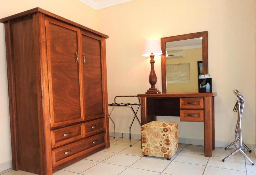 اتاق لوکس, Ubuntu Bed And Breakfast