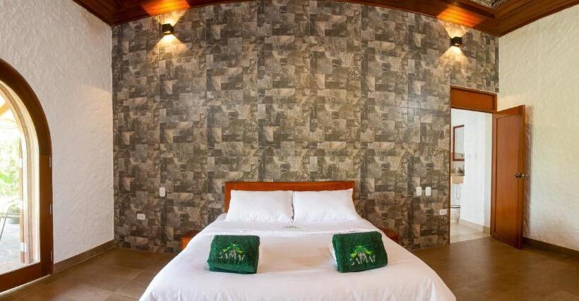 Полулюкс Вид на Бассейн, Nature Lodge Apu Samay