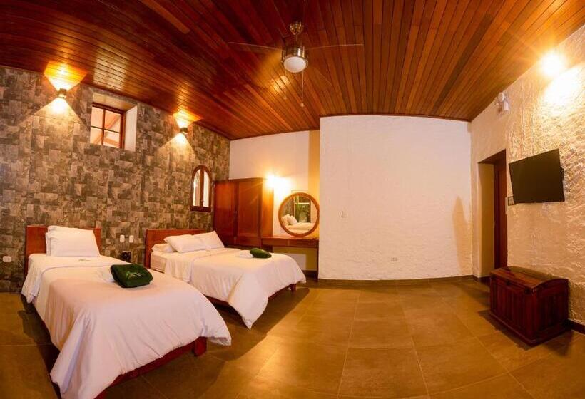 Номер Стандарт с Террасой, Nature Lodge Apu Samay