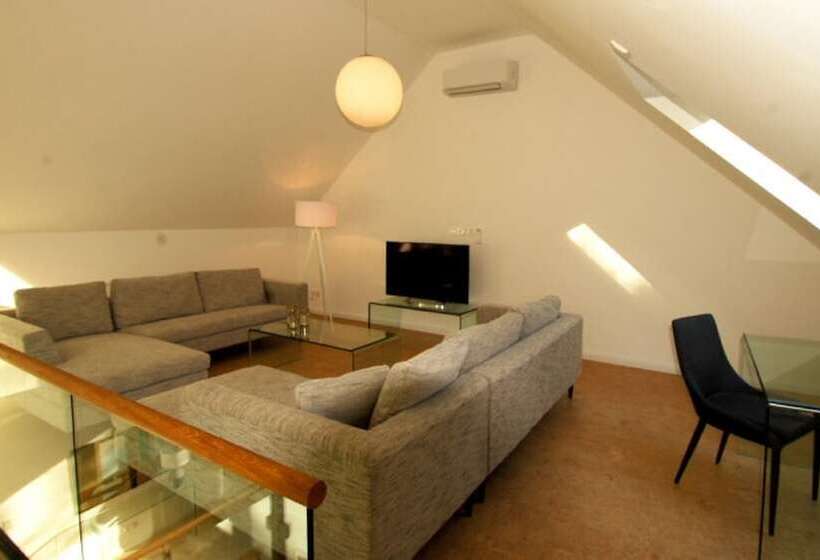 Quarto Estandar, Boskamp