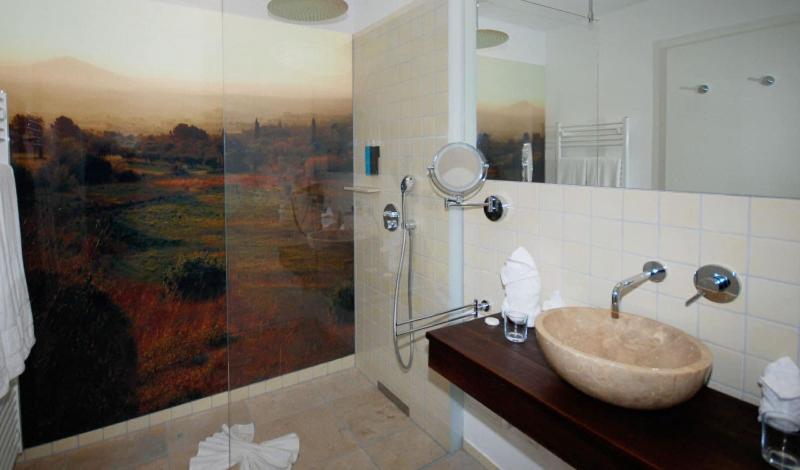 اتاق استاندارد یک نفره, Boskamp