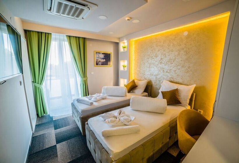 غرفة سوبيريور فردية, River