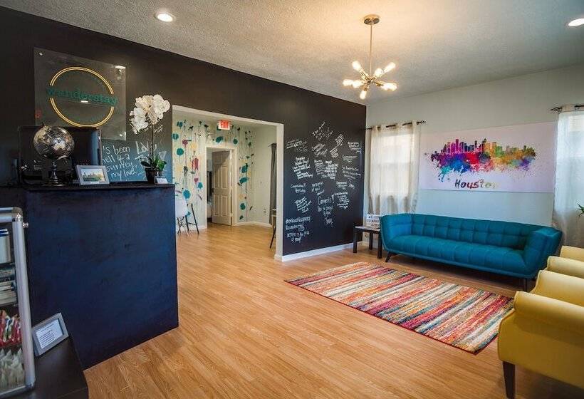 سرير فى غرفة مشتركه, Wanderstay Houston Hostel