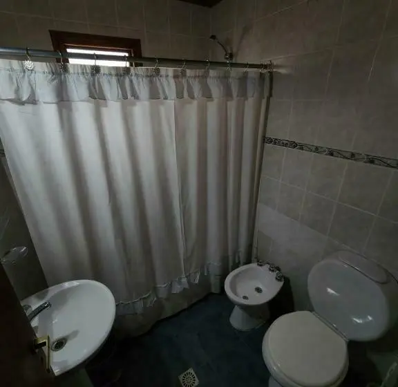 اتاق استاندارد چهار تخته, Hostal Rio Ona