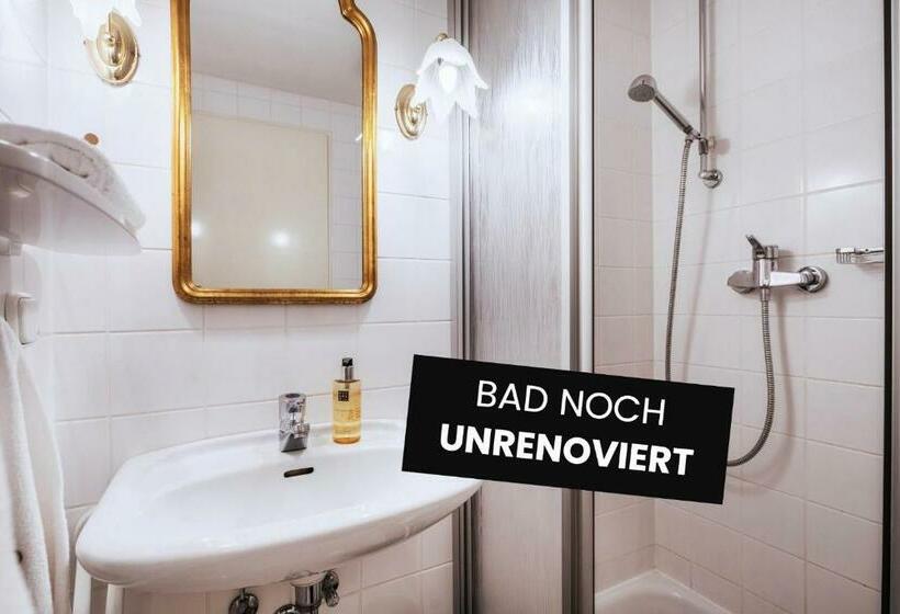 اتاق اکونومی, The Hearts Hotel Boutique Und Event Resort