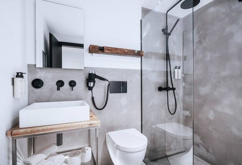 اتاق استاندارد, The Hearts Hotel Boutique Und Event Resort