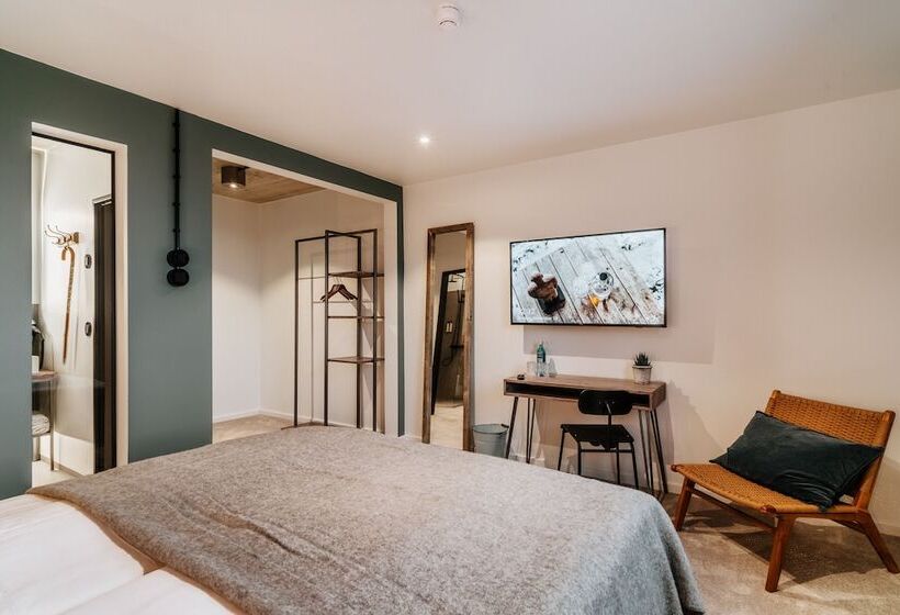 اتاق لوکس, The Hearts Hotel Boutique Und Event Resort