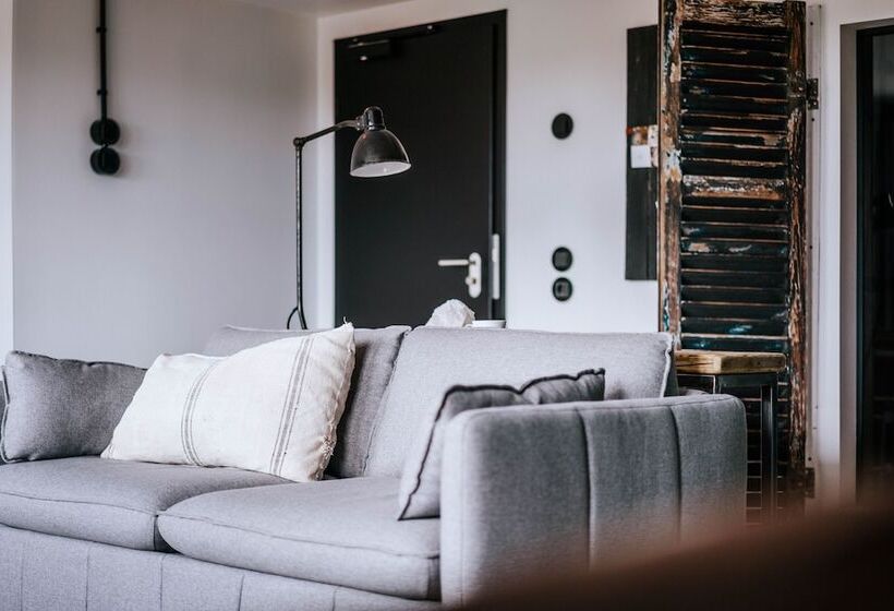 سوییت اجرایی, The Hearts Hotel Boutique Und Event Resort