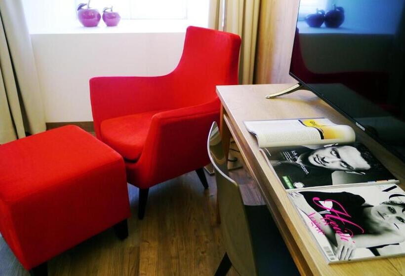 חדר סופריור, Das Brunners