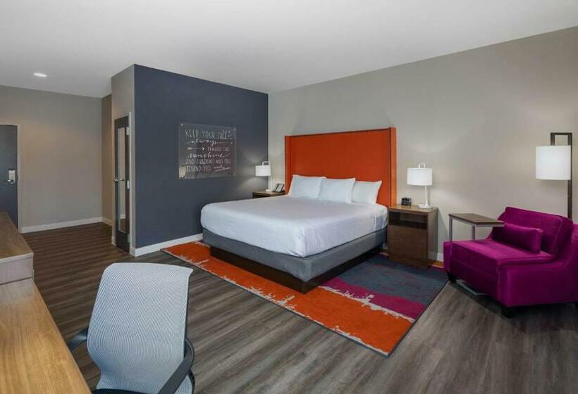 Standard-huone, La Quinta By Wyndham Greensboro Airport High Point