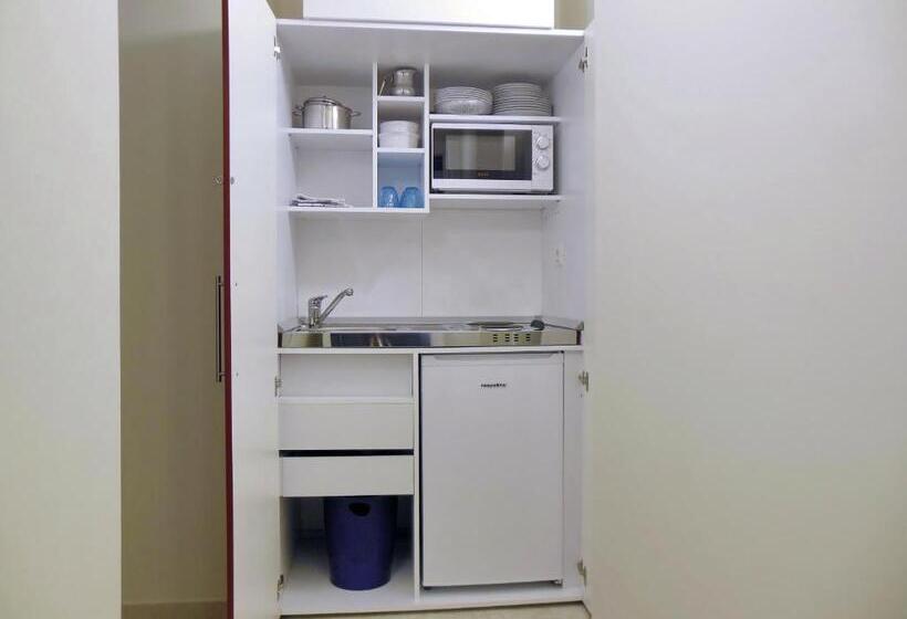 اتاق لوکس سه تخته, L Ospite   Lifestyle Residence, Design Rooms