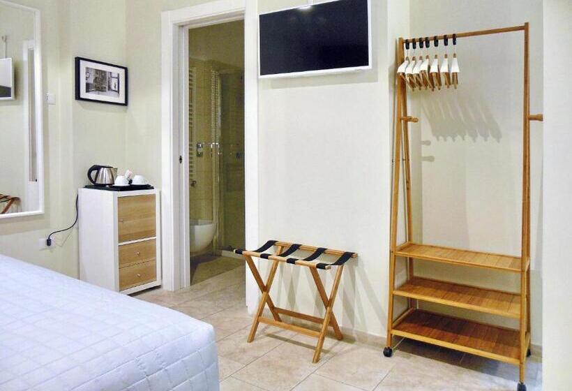 اتاق اجرایی سه نفره, L Ospite   Lifestyle Residence, Design Rooms