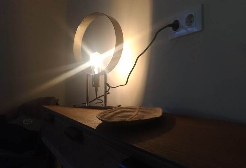 스탠다드 룸, A Torre Do Lago