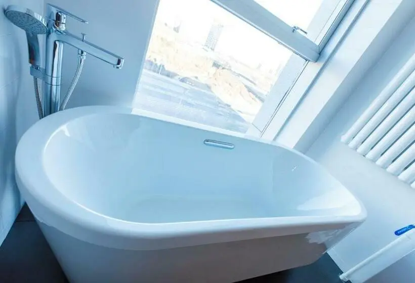 ファミリールーム, Holiday Inn Express Harbin Qunli, An Ihg