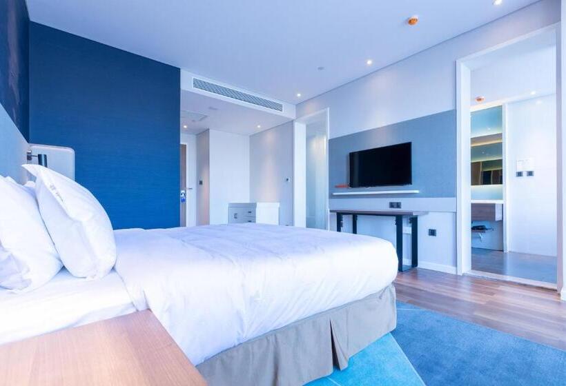 Стандартный Номер Кровать Кинг, Holiday Inn Express Harbin Qunli, An Ihg