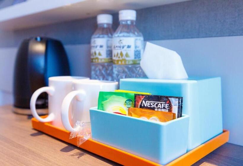 Стандартный Номер Кровать Кинг, Holiday Inn Express Harbin Qunli, An Ihg