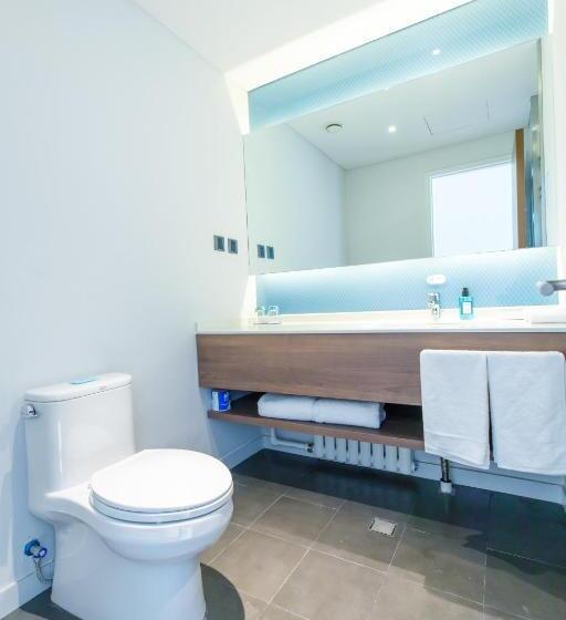 Номер Стандарт, Holiday Inn Express Harbin Qunli, An Ihg