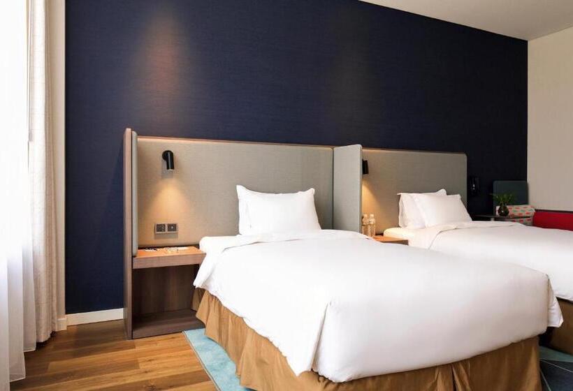 Номер Стандарт, Holiday Inn Express Harbin Qunli, An Ihg
